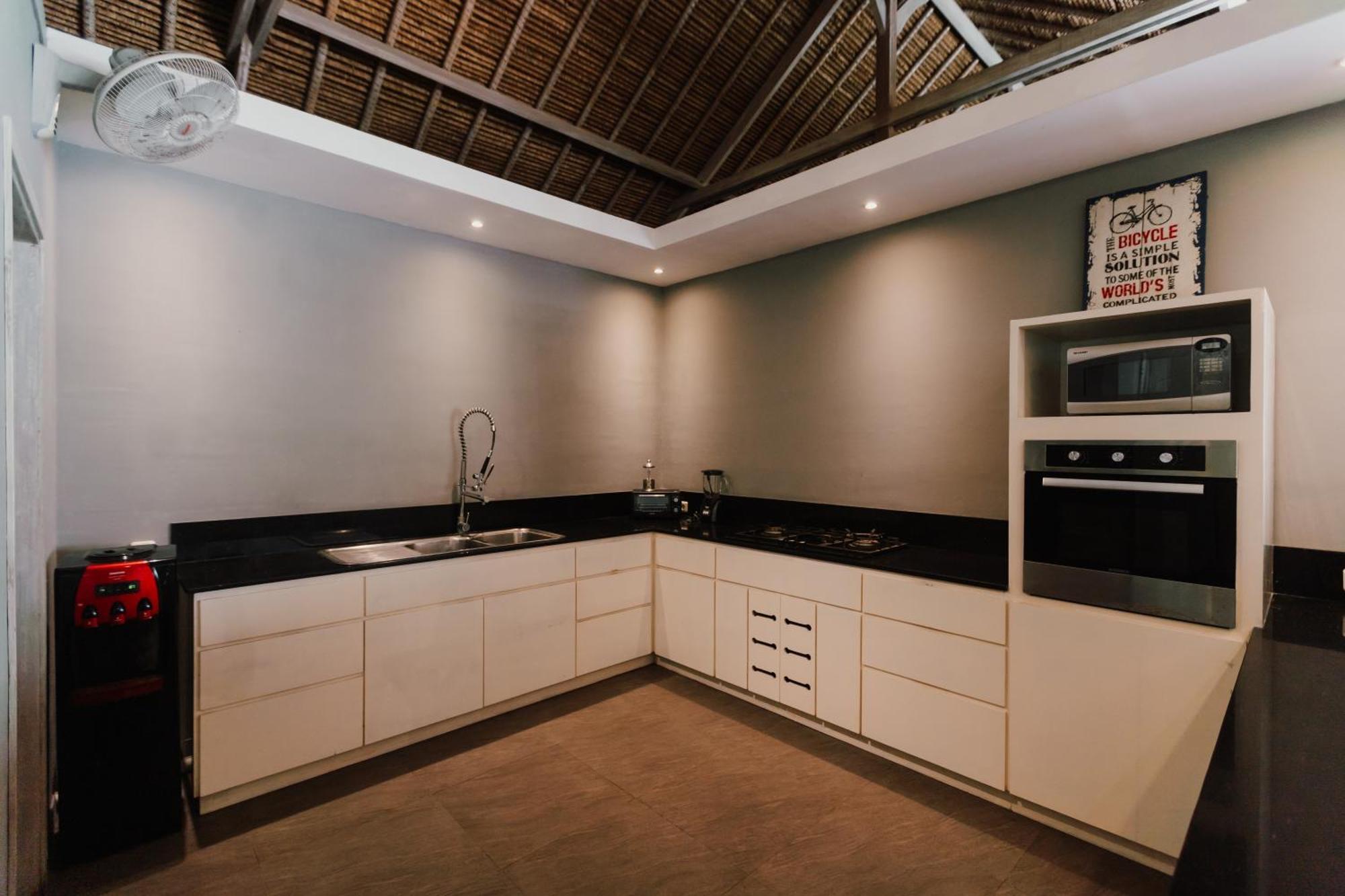 Maylie Bali Bungalows Canggu  Bagian luar foto